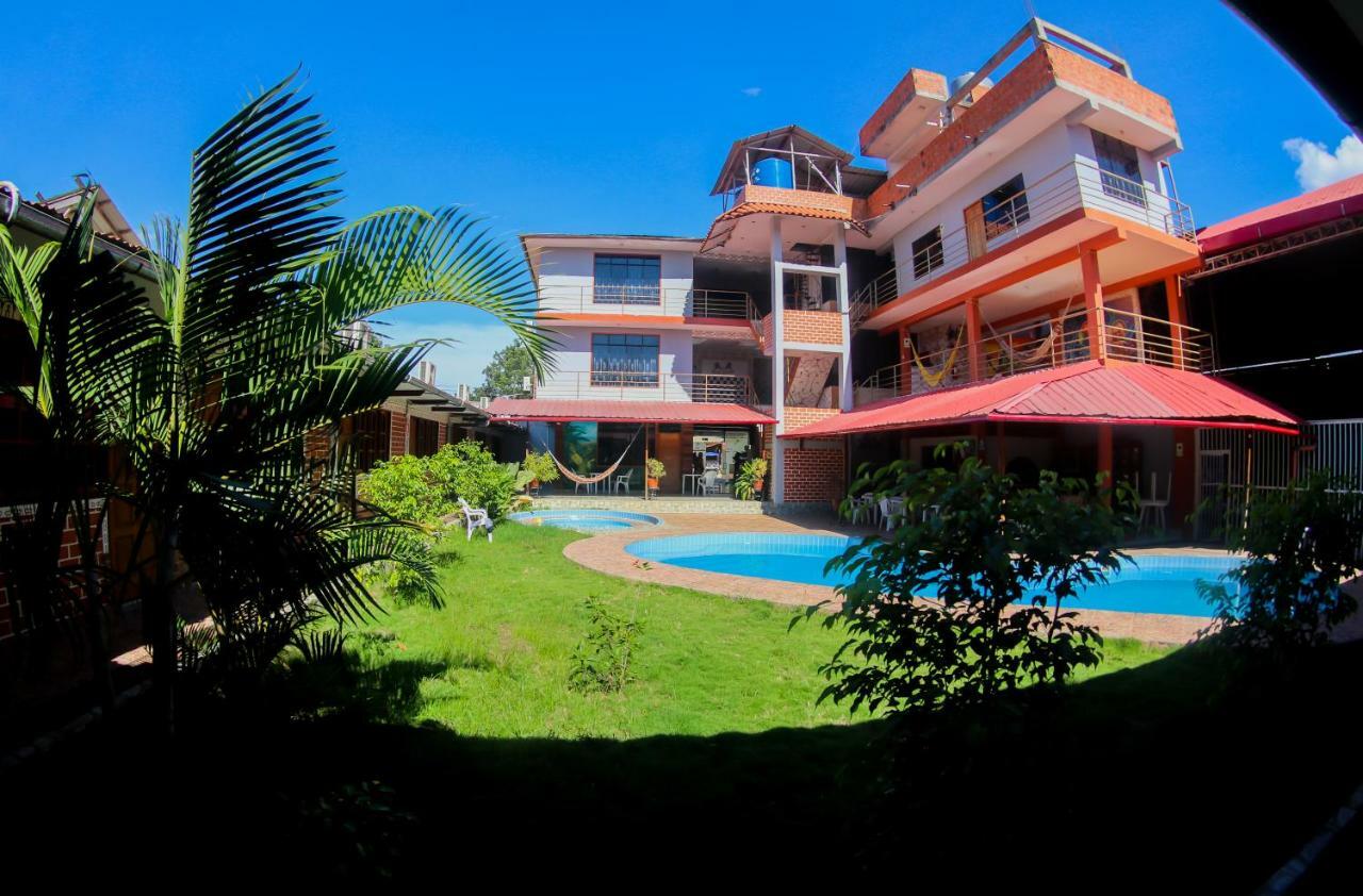 Gran Hotel Gusbet Pucallpa Zewnętrze zdjęcie